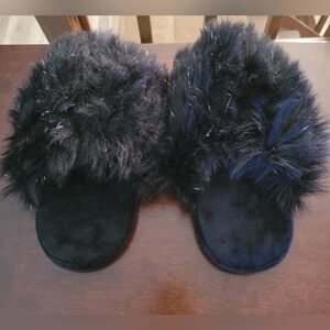 INC International Concepts Fur  Metallic Soft Plush Slippers Black with Sparkle
